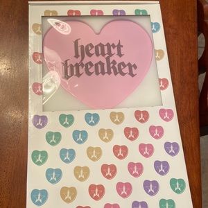 Jeffree Star Heartbreaker mystery box mirror
